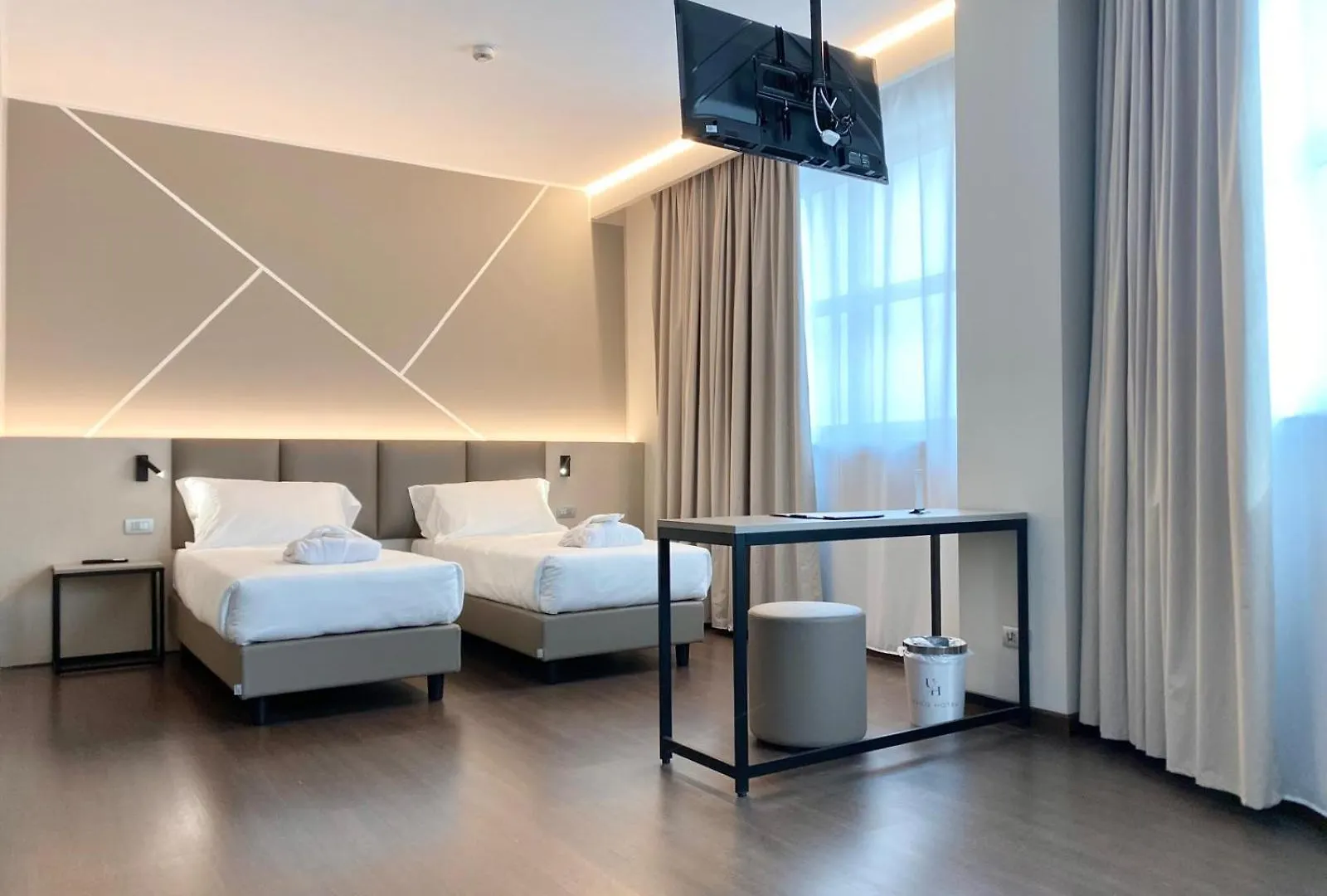 Unico Hotel Ossona Italia